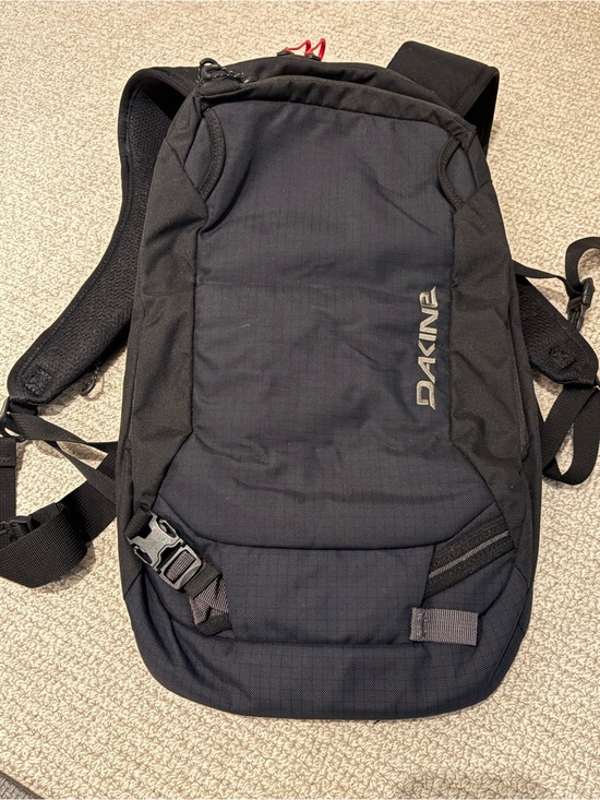 Dakine Handbags - Dakine Black Backpack